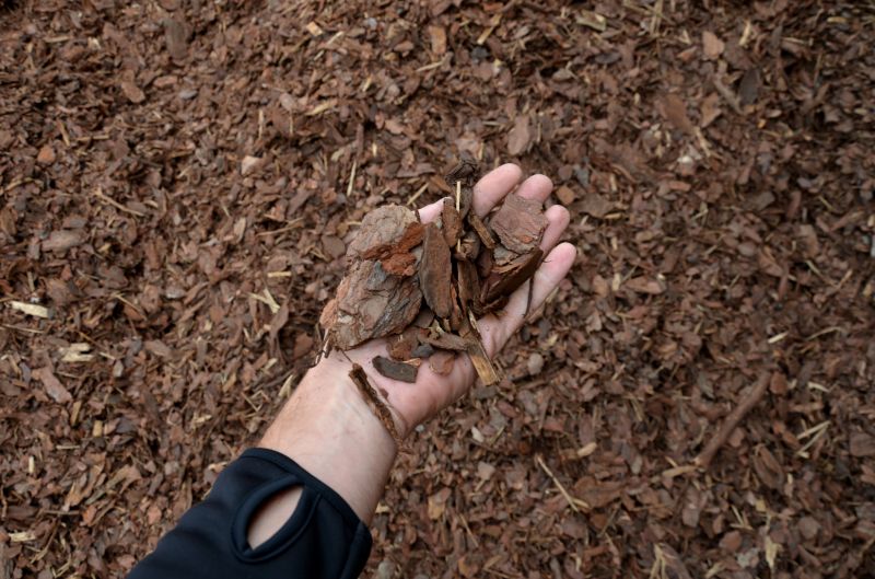 Brown Mulch Installation