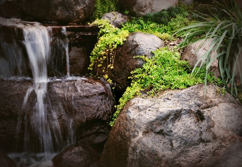 Waterfall Service detail