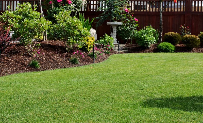Synthetic Mulch Installation