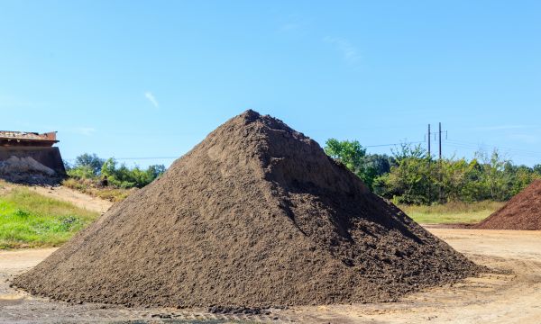 Black Dirt Delivery in Eau Claire