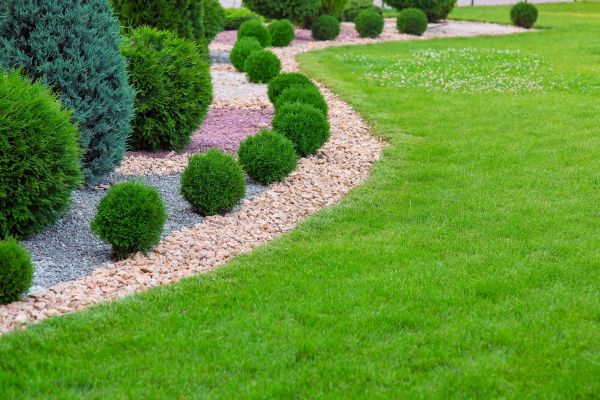 Edging Stones Installation in Eau Claire