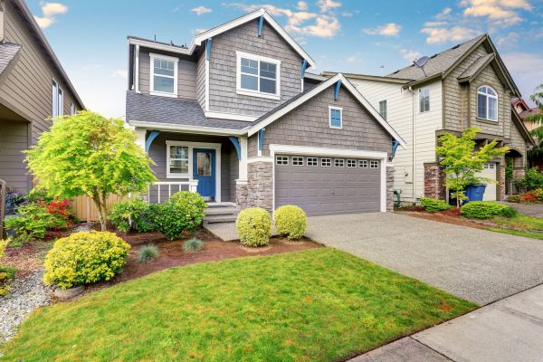 Curb Appeal Landscaping in Eau Claire