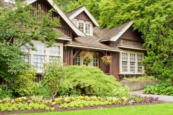 Log Home Landscaping in Eau Claire