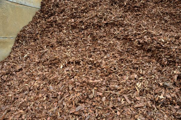 Organic Mulch Delivery in Eau Claire